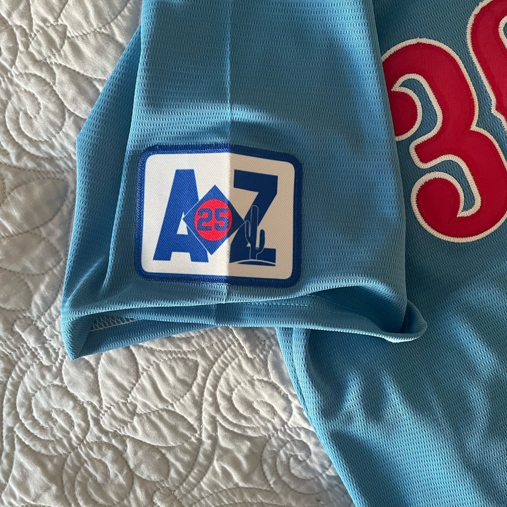Nike Chicago Cubs Blue Button-Front Jersey Kyle Tucker #30 - Picture 4 of 6